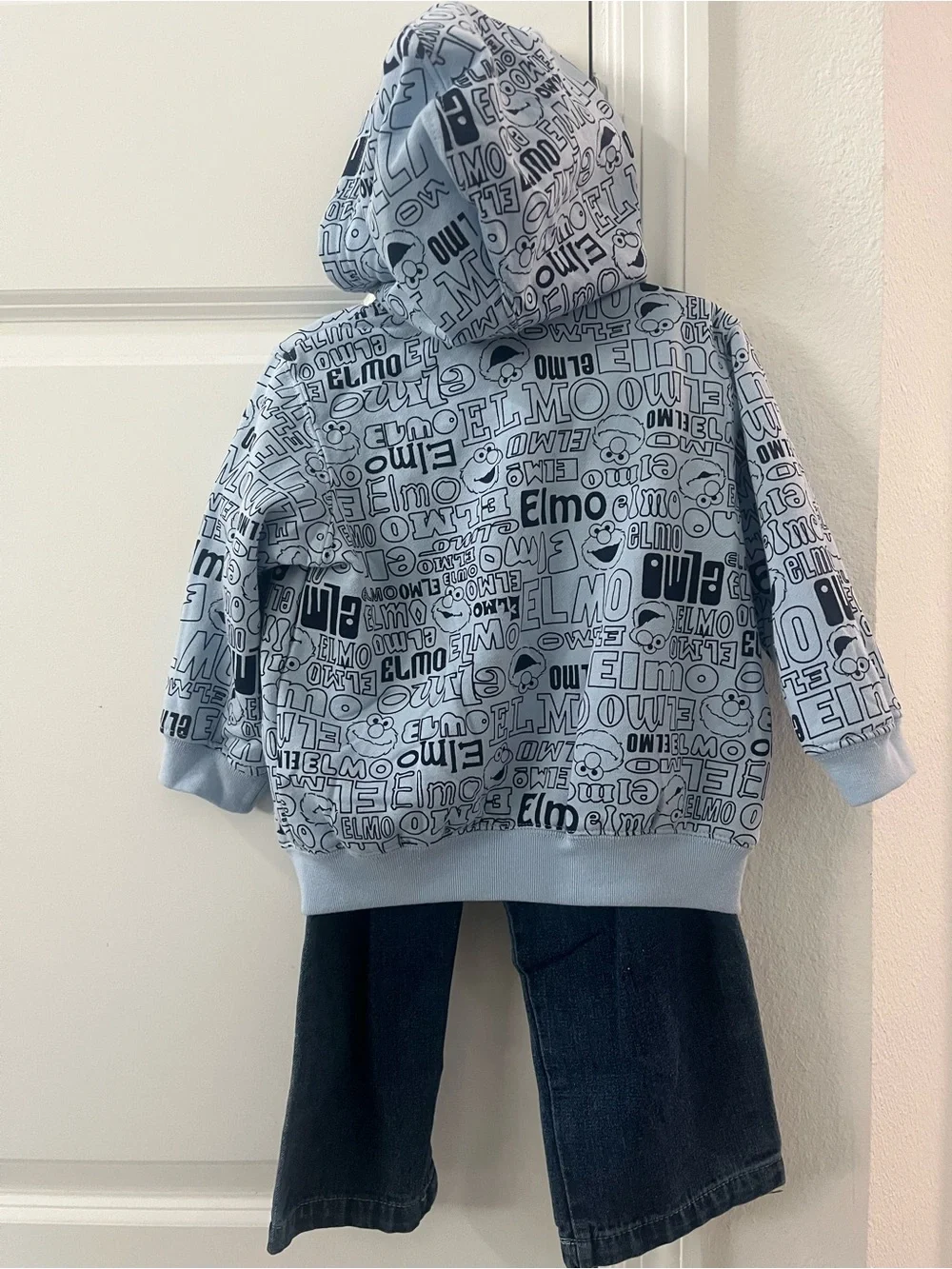 NWT 2009 Sesame Street Elmo Jacket and Jeans Set (24m)
